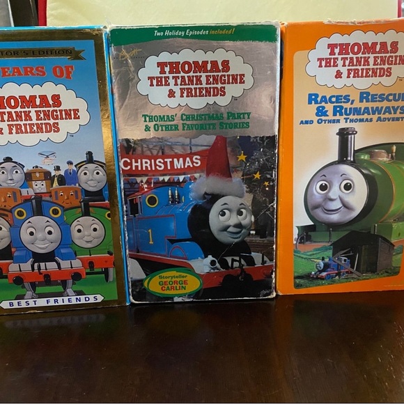 Lot of 4 Thomas the Tank Engine & and Friends VHS - Picture 2 of 7